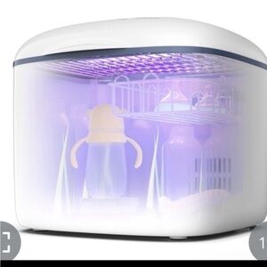 White Baby Bottle Sterilizer